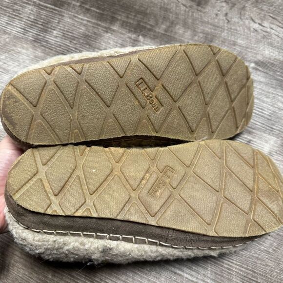 LL Bean Fluffy Slippers Size 8 - Picture 8 of 9